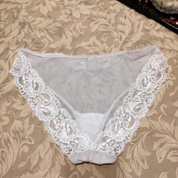 🌹🕊️🌹Exquisite VS Vtg Deadstock 90's White Sheer Mesh & Lace Panties - M - Picture 5 of 9